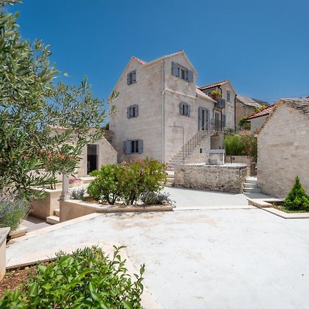 Villa Komelo Škrip Eksteriør billede